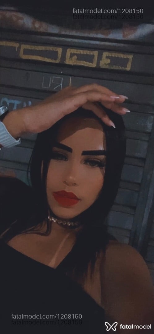 Acompanhante mulher com cabelo castanho de olhos verdes - Jenniffer Tavares Acompanhante mulher com cabelo castanho de olhos verdes - Jenniffer Tavares