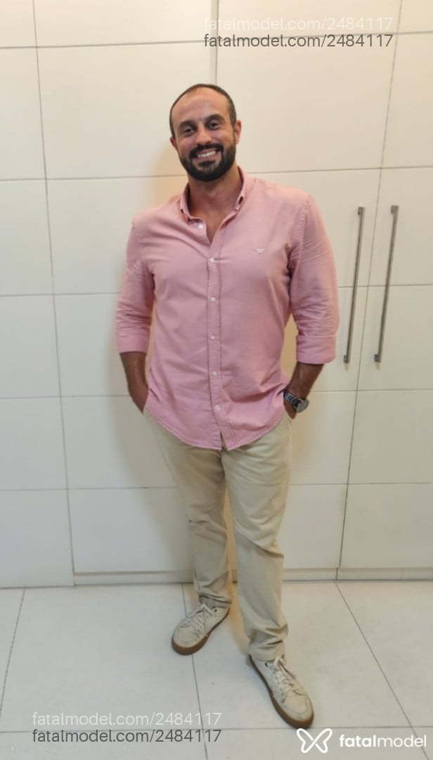 Acompanhante homem morena (o) de olhos pretos em Rio de Janeiro - Thiago