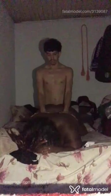 Acompanhante homem com cabelo castanho de olhos castanhos em São Leopoldo Acompanhante homem com cabelo castanho de olhos castanhos em São Leopoldo - Henrique