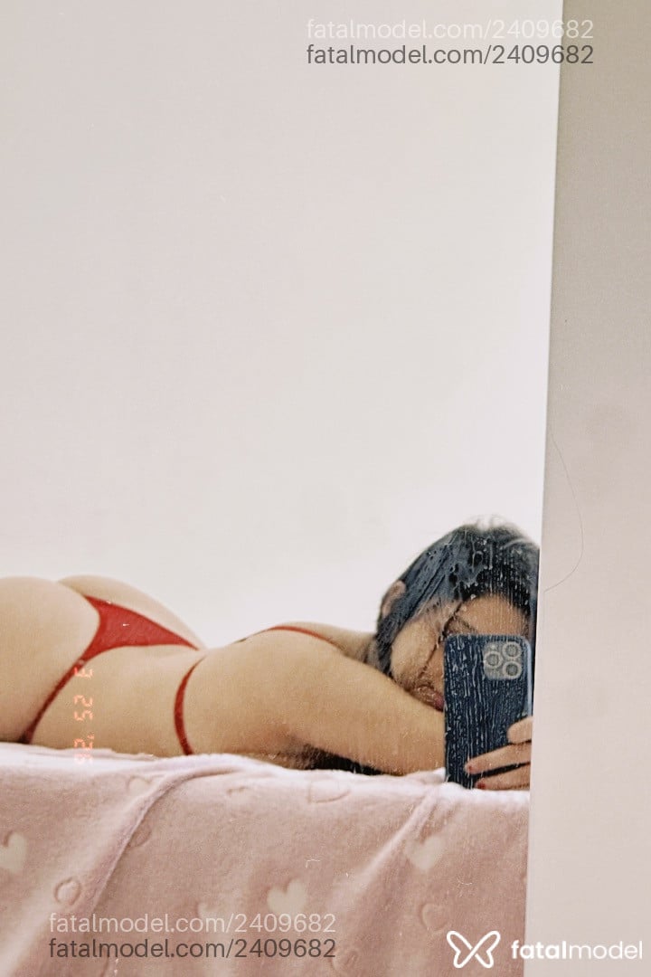 Acompanhante mulher morena (o) de olhos castanhos - Eduarda Vedoi