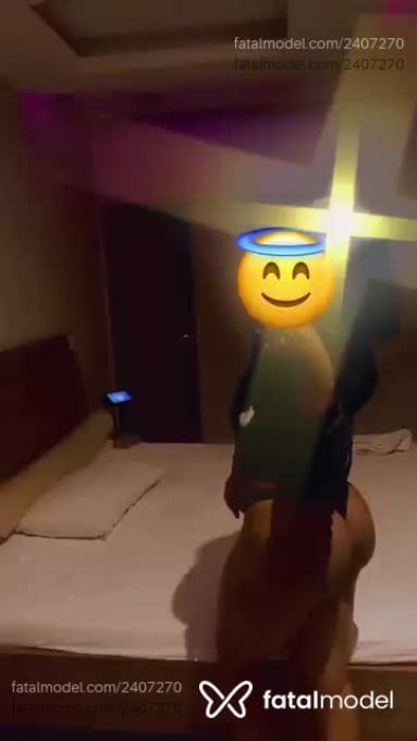 Acompanhante mulher trans com cabelo castanho de olhos castanhos em Santa Helena de Goiás Acompanhante mulher trans com cabelo castanho de olhos castanhos em Santa Helena de Goiás - Coracya