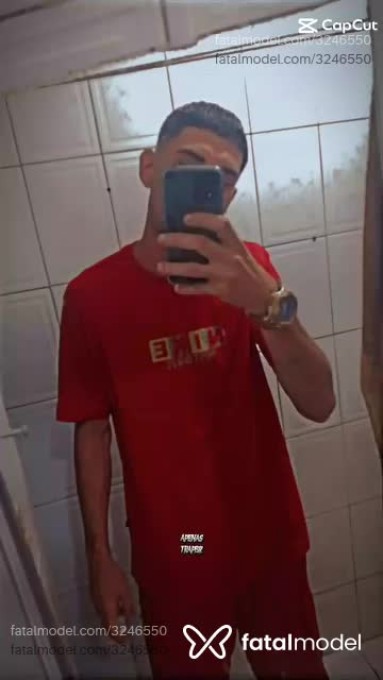 Acompanhante homem morena (o) de olhos castanhos em Virtual - Magrim
