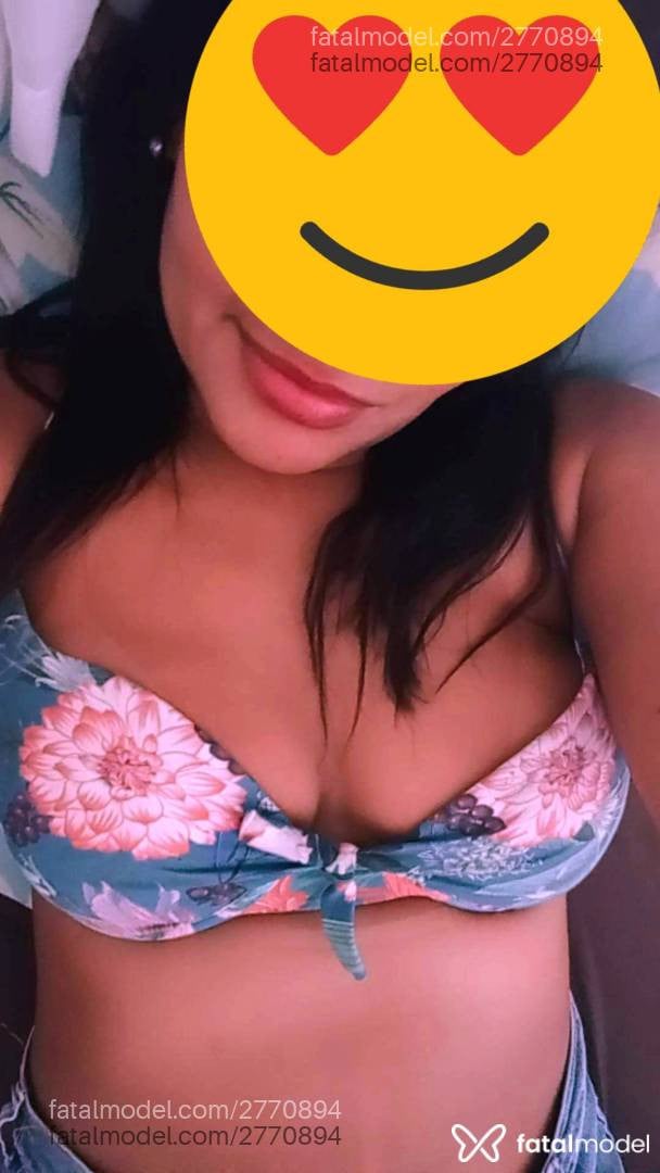 Acompanhante mulher morena (o) de olhos castanhos - Ana Baianah