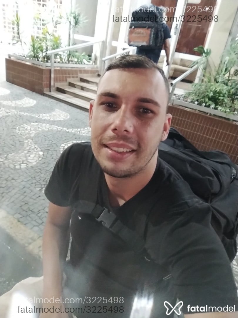 Acompanhante homem com cabelo castanho de olhos castanhos em Santos - Davidjr