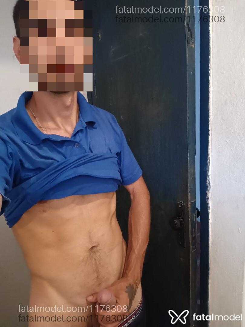 Acompanhante homem morena (o) de olhos castanhos - Ravi Portigas