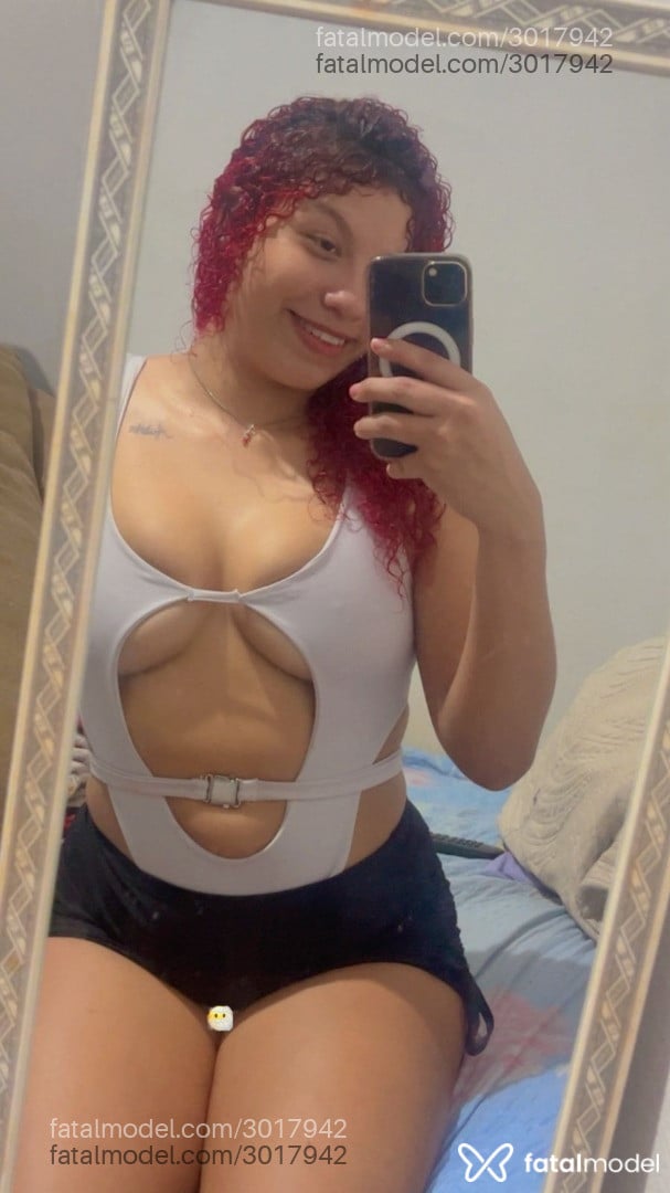 Acompanhante mulher ruiva (o) de olhos castanhos - Gabrielly Acompanhante mulher ruiva (o) de olhos castanhos - Gabrielly