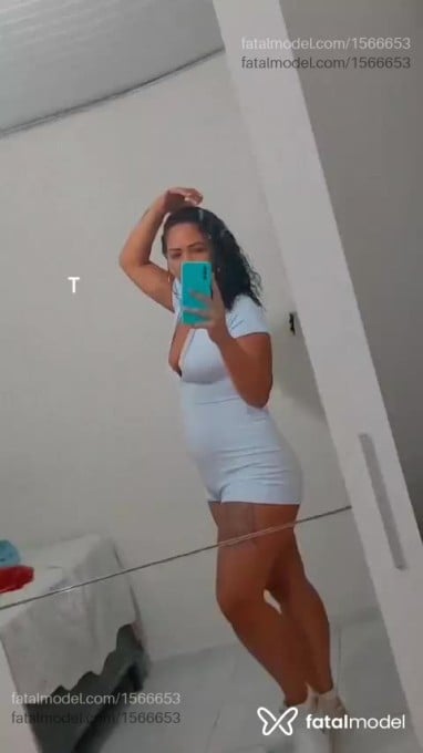Acompanhante mulher morena (o) de olhos castanhos em Rio de Janeiro - Olyverzinha