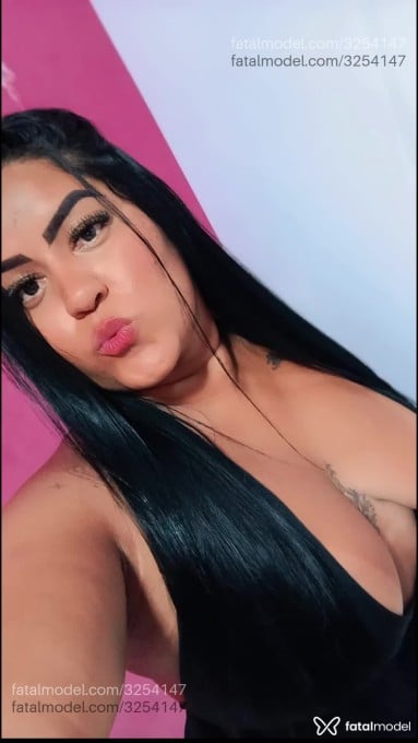 Acompanhante mulher morena (o) de olhos castanhos em Corumbá - Kiara