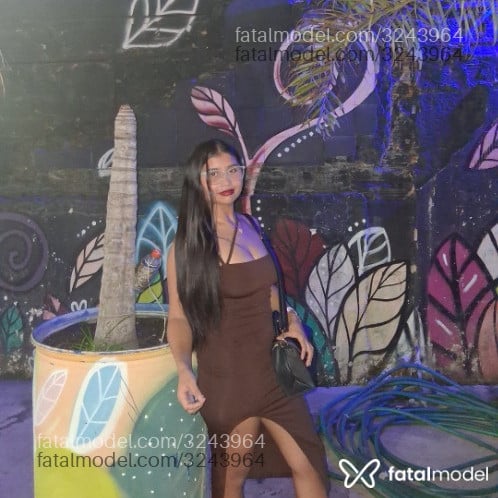 Acompanhante mulher morena (o) de olhos pretos em Tocantins - Renata