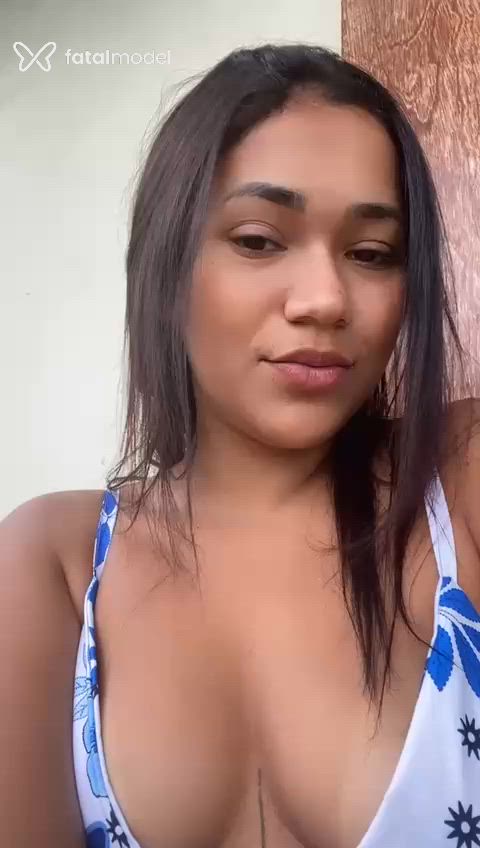 Acompanhante mulher morena (o) de olhos pretos - Melissa Oliveira