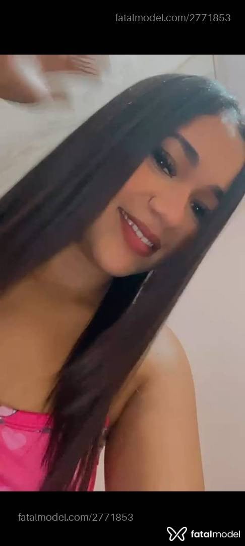 Acompanhante mulher morena (o) de olhos pretos - Melissa Oliveira