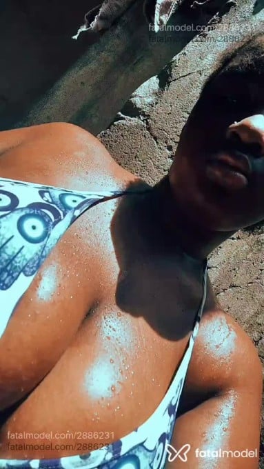 Acompanhante mulher morena (o) de olhos pretos em Rio de Janeiro - Clara