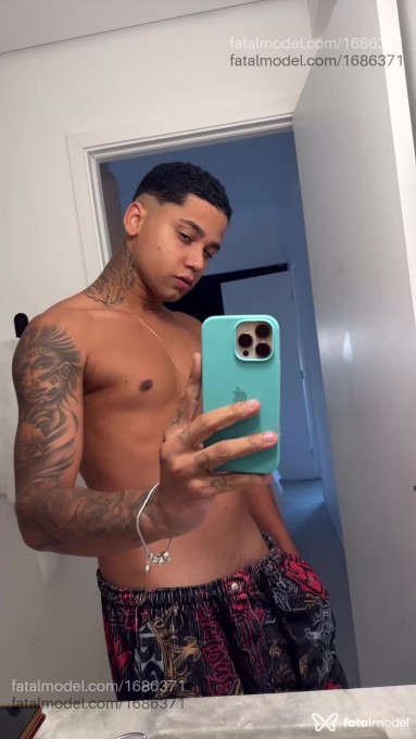 Acompanhante homem morena (o) de olhos castanhos em Recife Acompanhante homem morena (o) de olhos castanhos em Recife - Alex