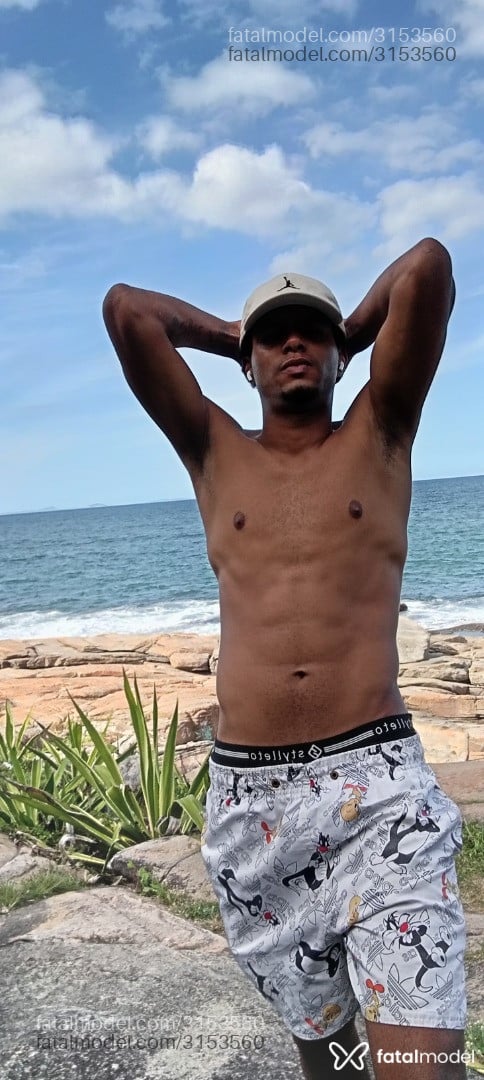Acompanhante homem morena (o) de olhos castanhos em Rio das Ostras Acompanhante homem morena (o) de olhos castanhos em Rio das Ostras - Gael Junior