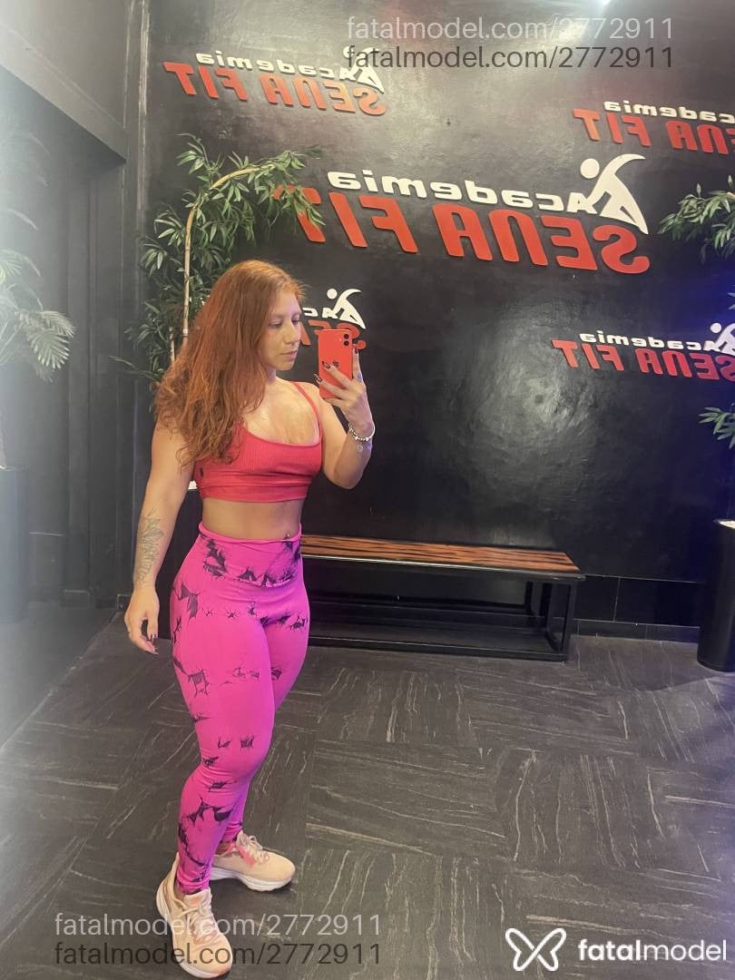 Acompanhante mulher ruiva (o) de olhos mel em Virtual - Prixie Fetish