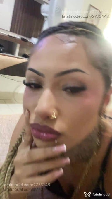 Acompanhante mulher com cabelo castanho de olhos castanhos em São Paulo - Bianca Savoy