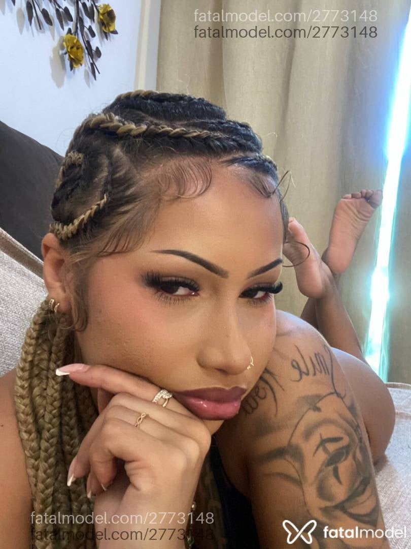 Acompanhante mulher com cabelo castanho de olhos castanhos em São Paulo - Bianca Savoy