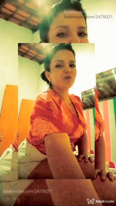 Acompanhante mulher morena (o) de olhos pretos em Virtual Acompanhante mulher morena (o) de olhos pretos em Virtual - Jaqueline