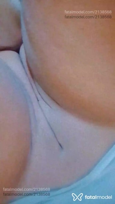 Acompanhante mulher morena (o) de olhos castanhos - Amanda Acompanhante mulher morena (o) de olhos castanhos - Amanda