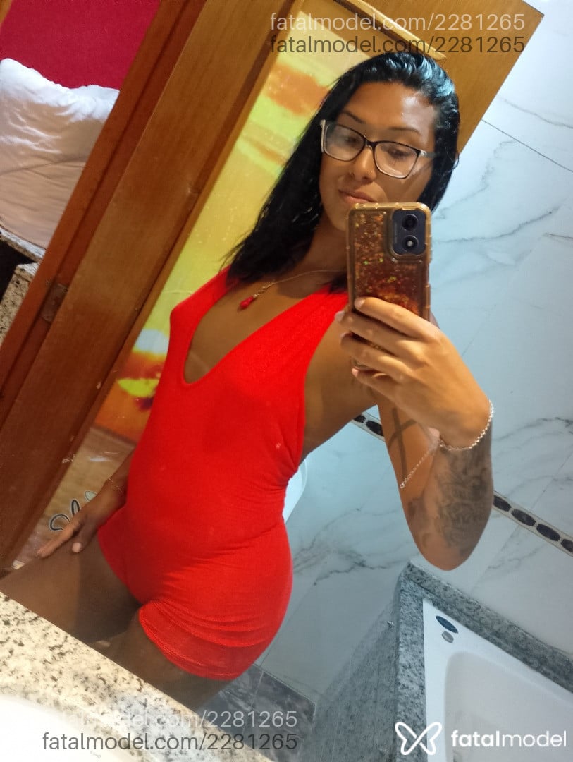Acompanhante mulher trans morena (o) de olhos castanhos em Porto Alegre - Jordana Louis