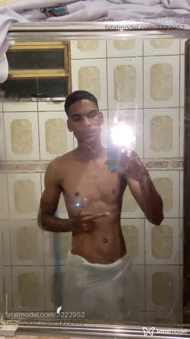 Acompanhante homem morena (o) de olhos castanhos em Virtual - Mvmineirin