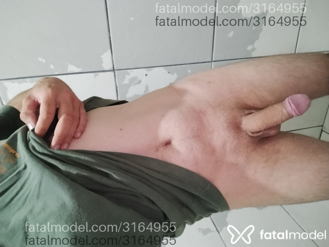 Acompanhante homem com cabelo castanho de olhos castanhos em Viamão - Junior