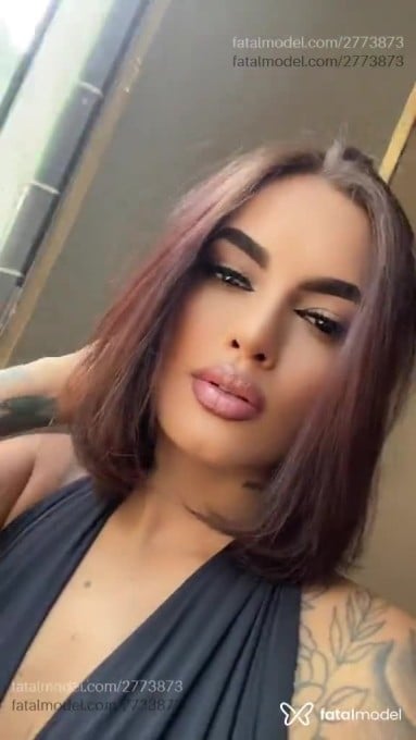 Acompanhante mulher com cabelo castanho de olhos castanhos em Boa Vista - Carla
