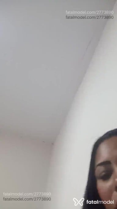 Acompanhante mulher loira (o) de olhos castanhos em Angra dos Reis - Carol