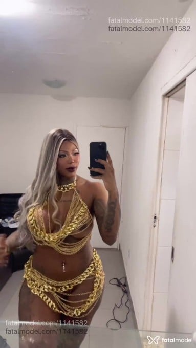 Acompanhante mulher trans loira (o) de olhos azuis em Contagem - Yasmin Victoria