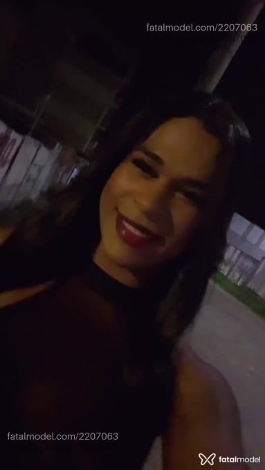 Acompanhante mulher trans morena (o) de olhos castanhos em Divinópolis Acompanhante mulher trans morena (o) de olhos castanhos em Divinópolis - Amanda Guimarães