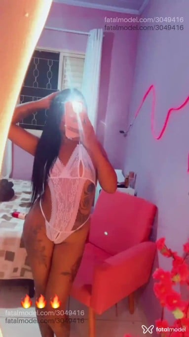Acompanhante mulher morena (o) de olhos pretos em Abaeté Acompanhante mulher morena (o) de olhos pretos em Abaeté - Mary