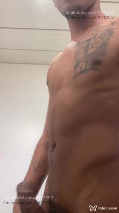 Acompanhante homem morena (o) de olhos pretos em Goiânia - Diego Akira