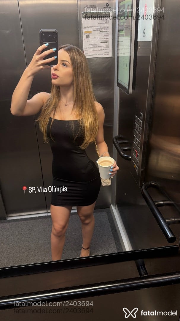 Acompanhante mulher loira (o) de olhos castanhos em São Paulo - Luana