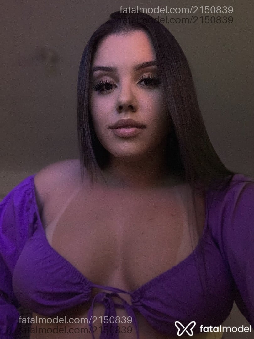 Acompanhante mulher com cabelo castanho de olhos castanhos em Americana - Larissa