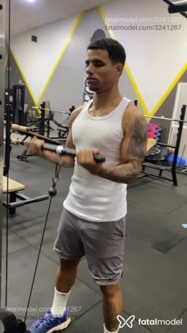 Acompanhante homem morena (o) de olhos castanhos em São Paulo - Thi James