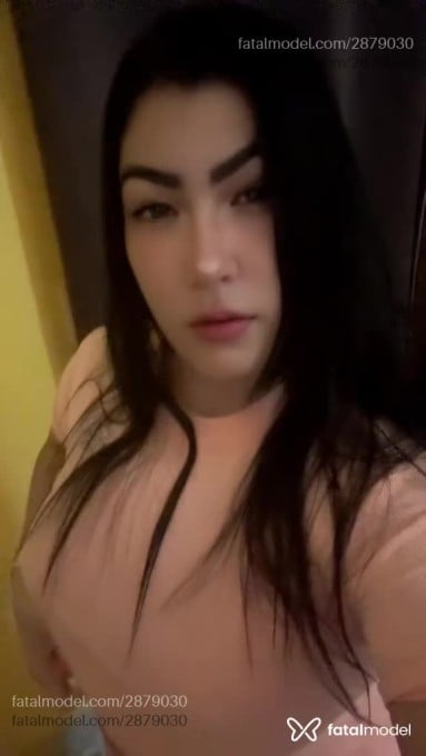 Acompanhante mulher com cabelo castanho de olhos castanhos em Jaguaré Acompanhante mulher com cabelo castanho de olhos castanhos em Jaguaré - Tayla Oliveira