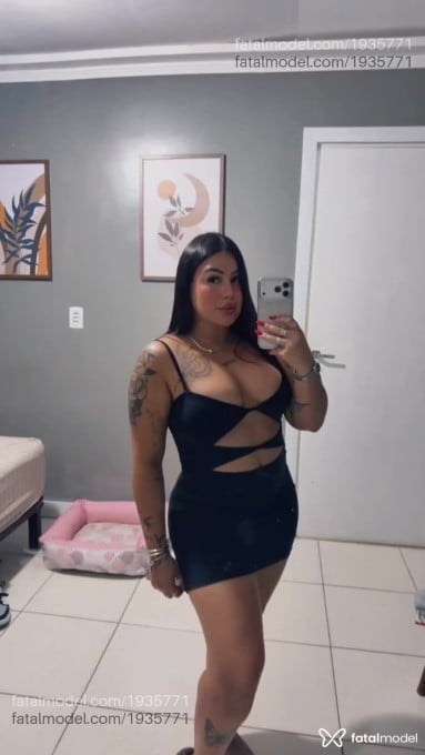 Acompanhante mulher morena (o) de olhos pretos em Porto Alegre Acompanhante mulher morena (o) de olhos pretos em Porto Alegre - Monick