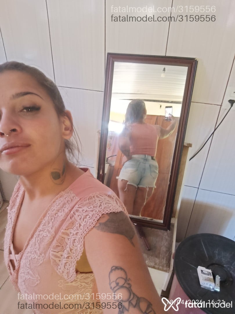 Acompanhante mulher morena (o) de olhos mel em Castro - Nathyzinha
