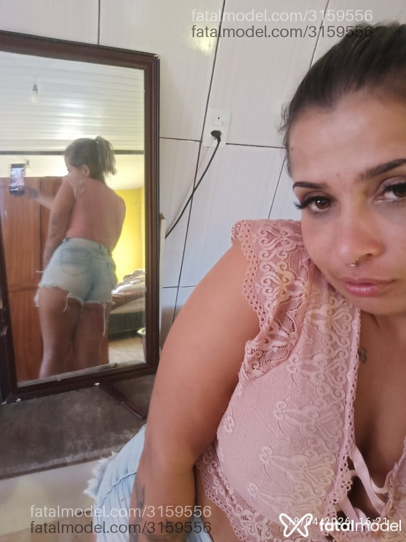 Acompanhante mulher morena (o) de olhos mel em Castro - Nathyzinha
