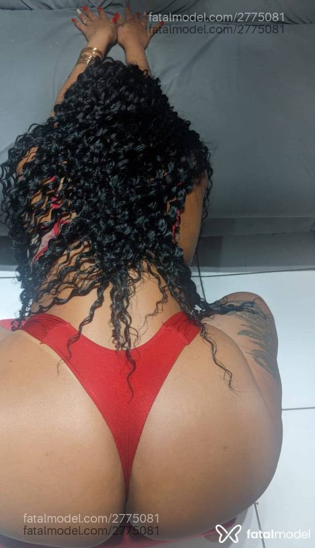 Acompanhante mulher morena (o) de olhos castanhos em Xangri-Lá Acompanhante mulher morena (o) de olhos castanhos em Xangri-Lá - Bahianinha