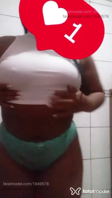 Acompanhante mulher morena (o) de olhos castanhos em Pelotas - Anna Nunes