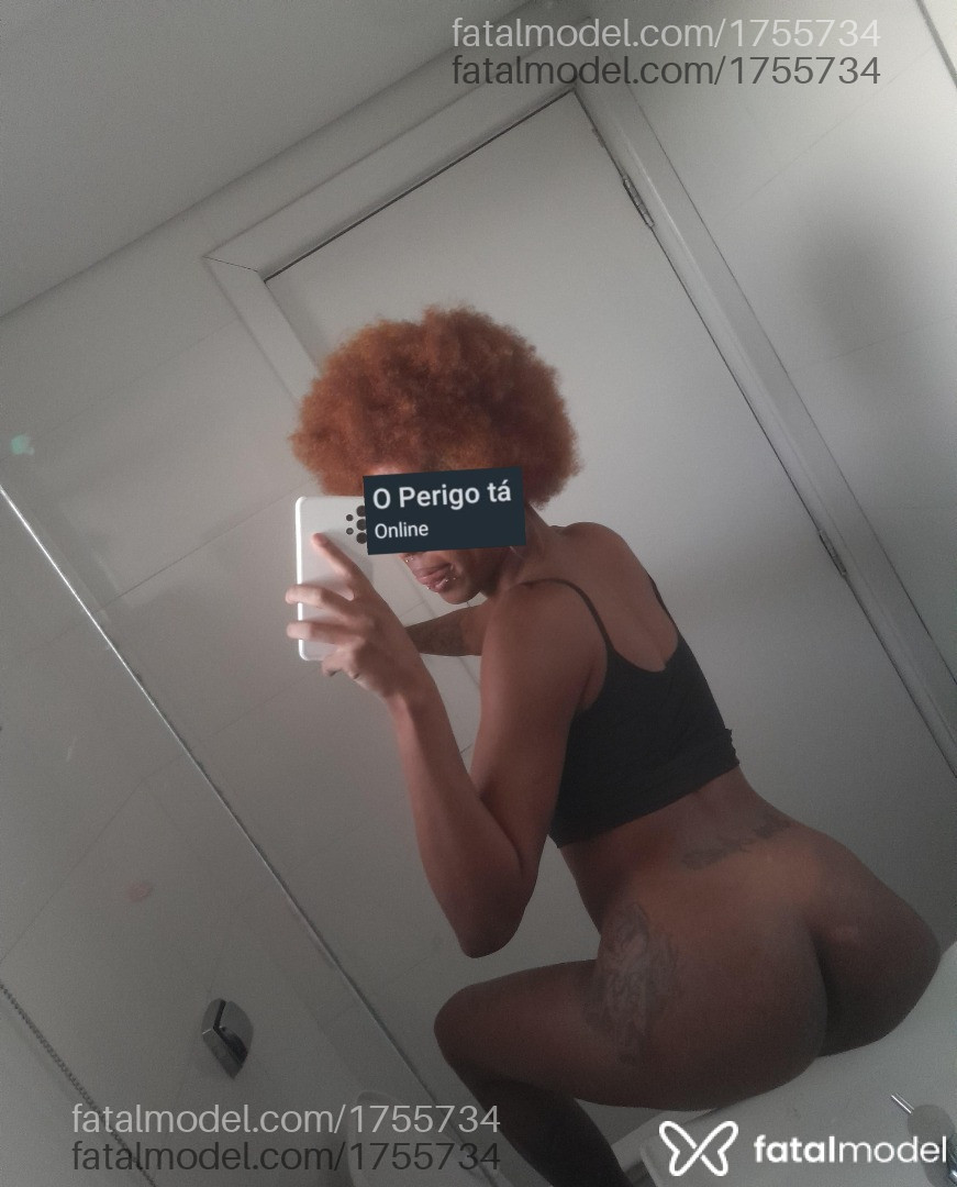 Acompanhante mulher trans morena (o) de olhos pretos em Divinópolis - Pretinhax