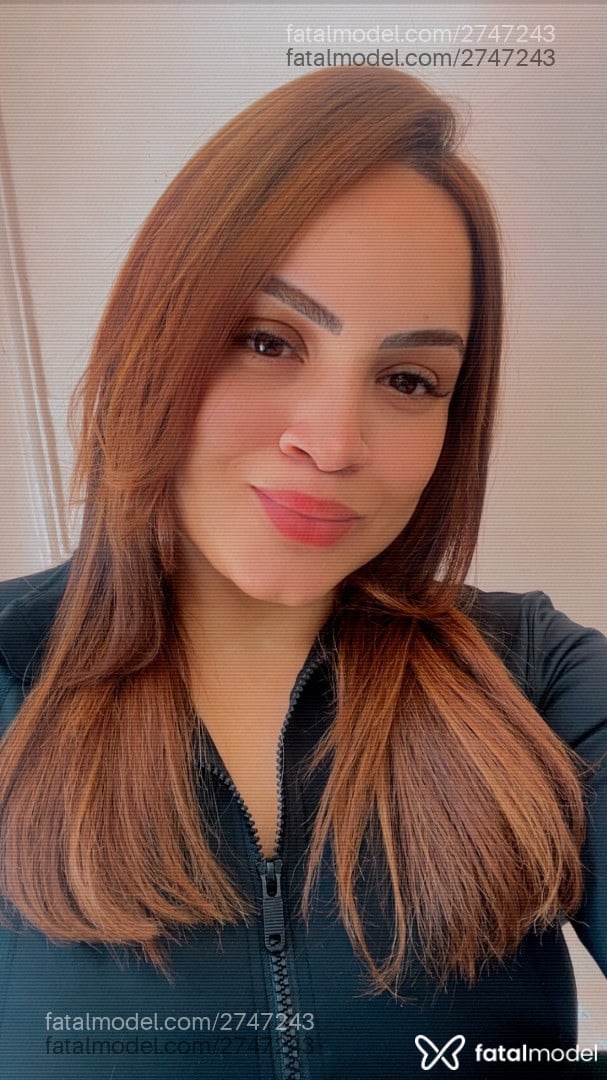 Acompanhante mulher com cabelo castanho de olhos mel em Salgueiro Acompanhante mulher com cabelo castanho de olhos mel em Salgueiro - Beatriz Ferraz