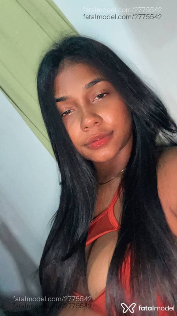 Acompanhante mulher com cabelo castanho de olhos castanhos em Rio de Janeiro - Samara