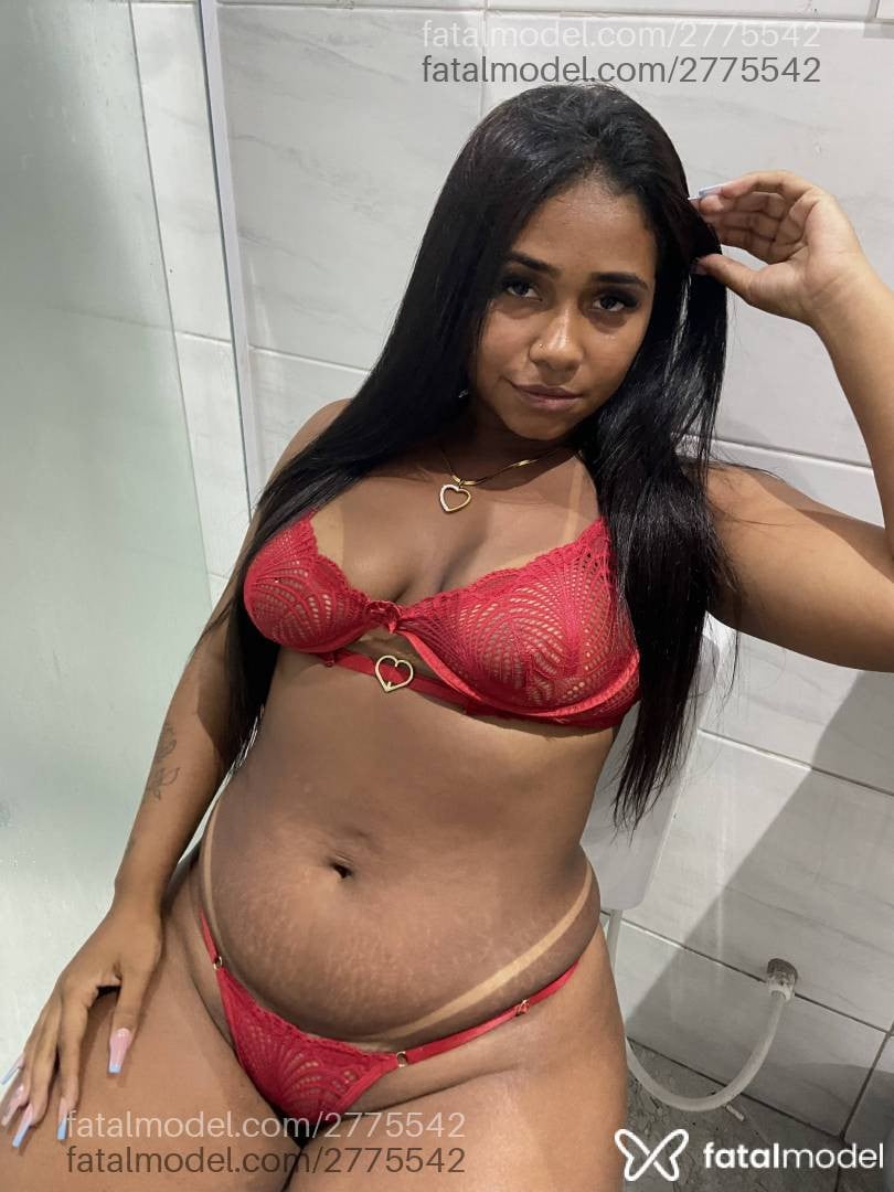 Acompanhante mulher com cabelo castanho de olhos castanhos em Rio de Janeiro - Samara