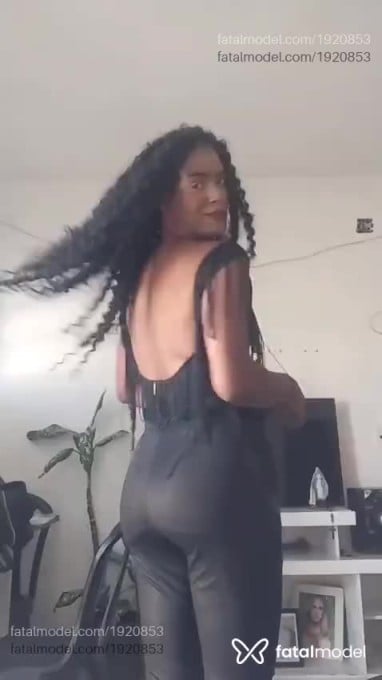 Acompanhante mulher trans morena (o) de olhos pretos em Camaçari - Morgana Rodrigues