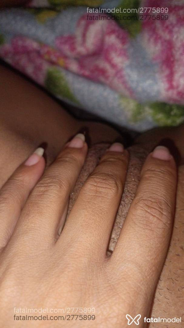 Acompanhante mulher morena (o) de olhos mel em Virtual - Fanie