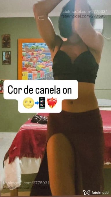 Acompanhante mulher ruiva (o) de olhos castanhos em Virtual - Stefania Boss