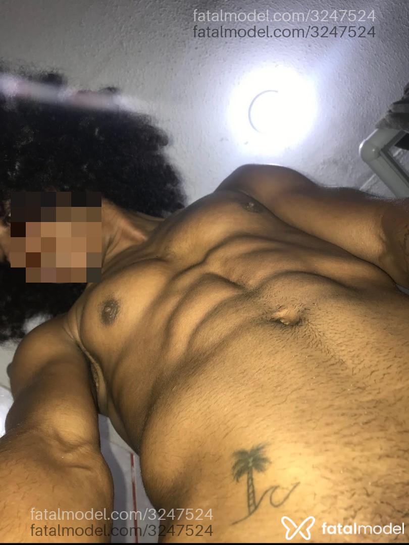 Acompanhante homem morena (o) de olhos pretos em Rio de Janeiro - Cachinho