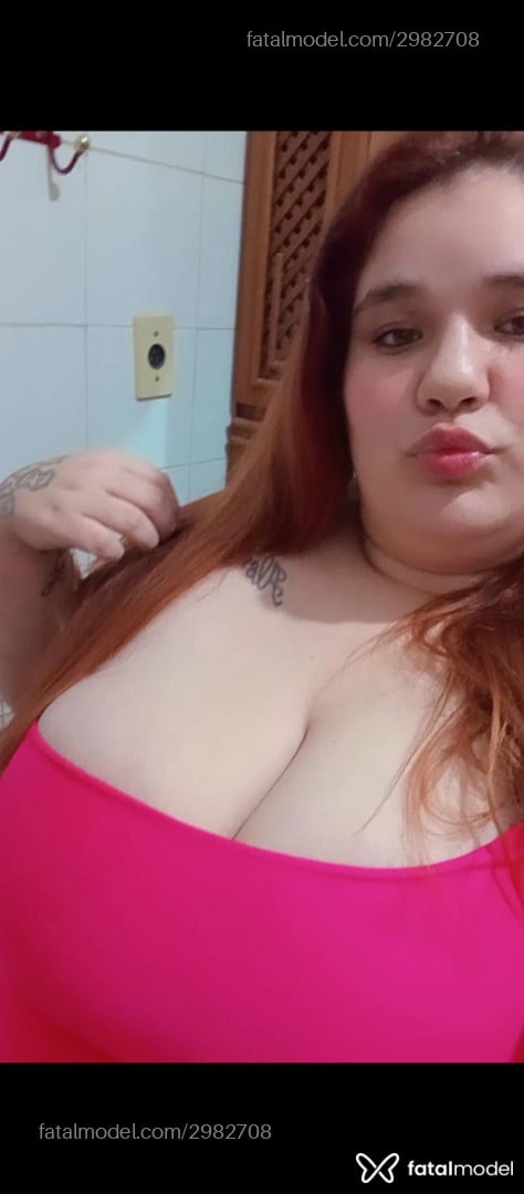 Acompanhante mulher ruiva (o) de olhos mel - Gabizinha